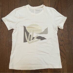 Abercrombie t-shirt